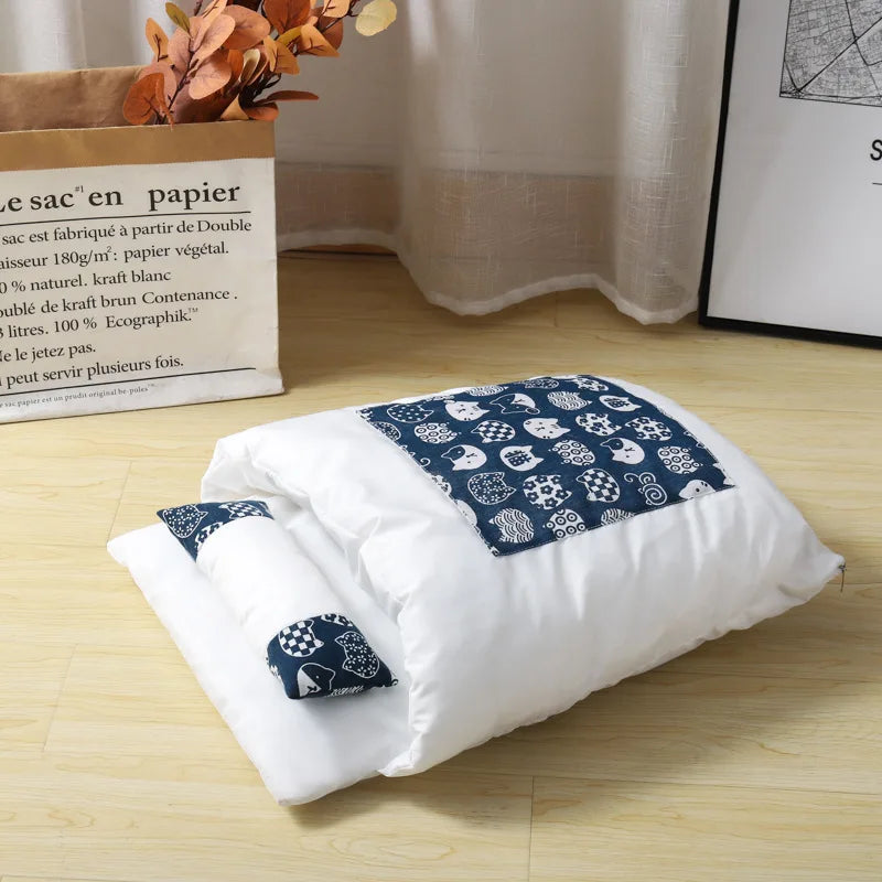 Cama Tipo Saco para Gatos – Estilo Japonés, Calidez y Comodidad